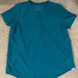 Figs fion light scrub set